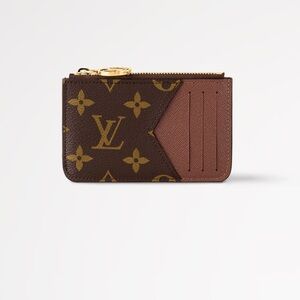 LOUIS VUITTON Romy Card Holder.